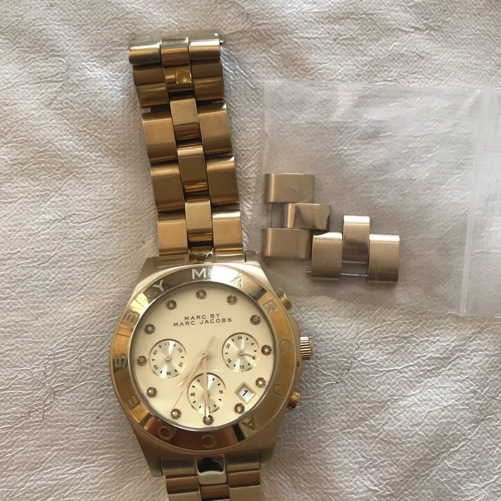 Marc Jacobs gold chunky watch